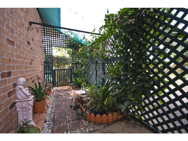 8/26-28 Alexander Court, Tweed Heads South NSW 2486