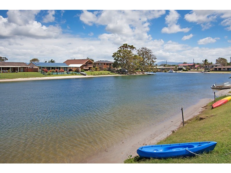 2/18 Mugga Way, Tweed Heads NSW 2485