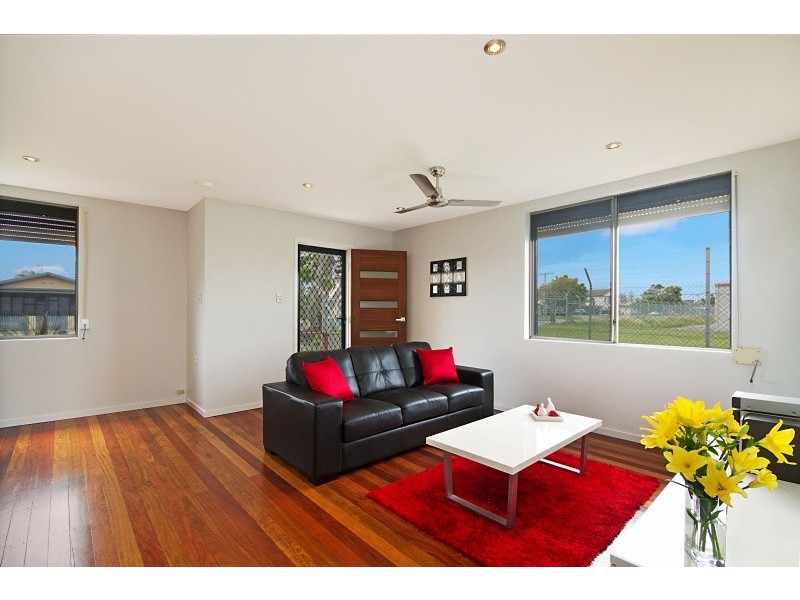 294 Adina Avenue, Bilinga QLD 4225