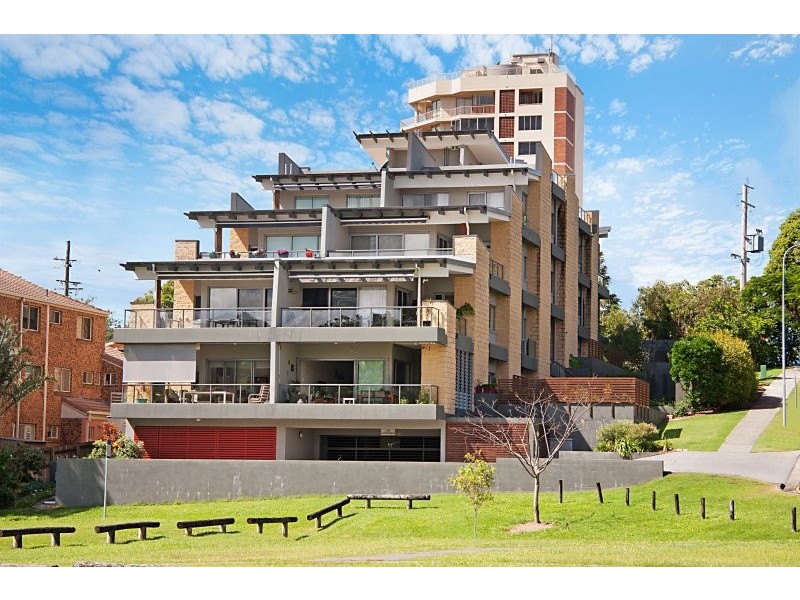 7/19 Dixon Street, Coolangatta QLD 4225