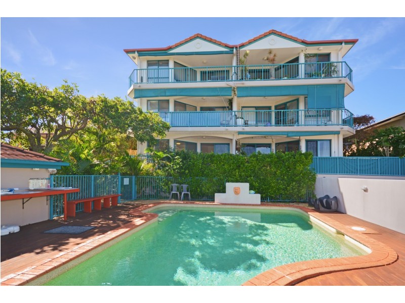 1/42 Rutledge Street, Coolangatta QLD 4225