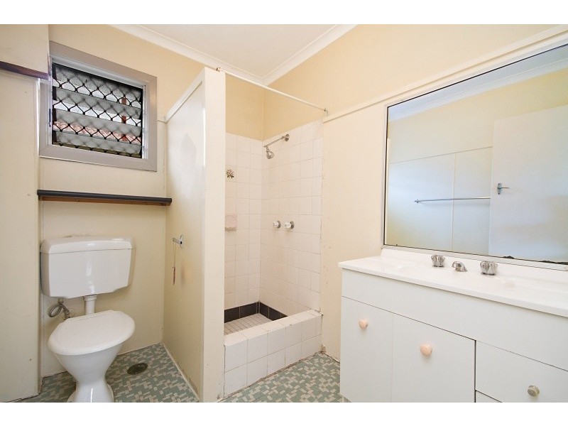 3/4 Lord Street, Coolangatta QLD 4225