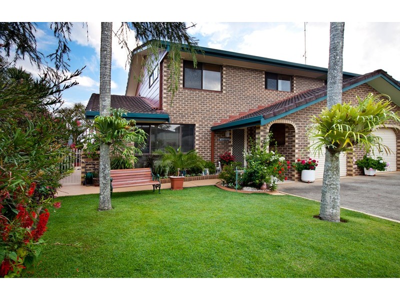 2/11 Echuca Crescent, Banora Point NSW 2486