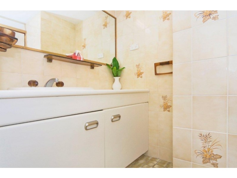 21/23 Garrick Street, Coolangatta QLD 4225