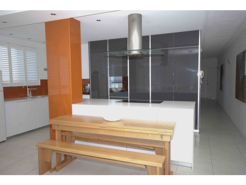 1/34 Pacific Parade, Bilinga QLD 4225