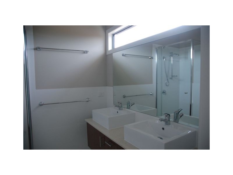 2/32 Korina Ave, Kirra QLD 4225