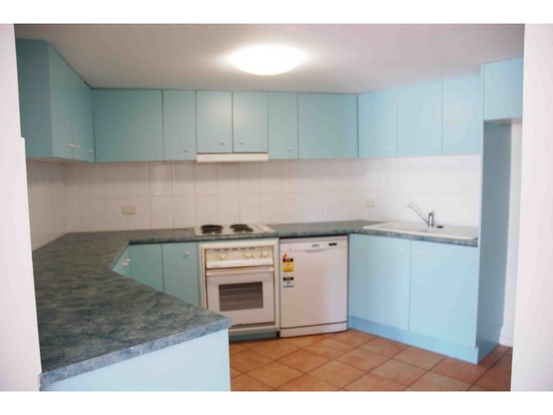 18/102-112 Musgrave Street, Kirra QLD 4225