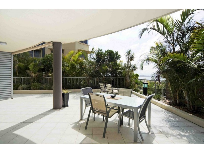 1/129 Musgrave Street, Coolangatta QLD 4225