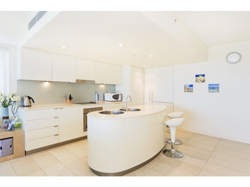 707/3 McLean Street, Coolangatta QLD 4225