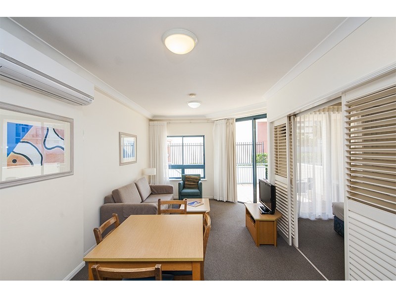 118/99 Griffith Street, Coolangatta QLD 4225