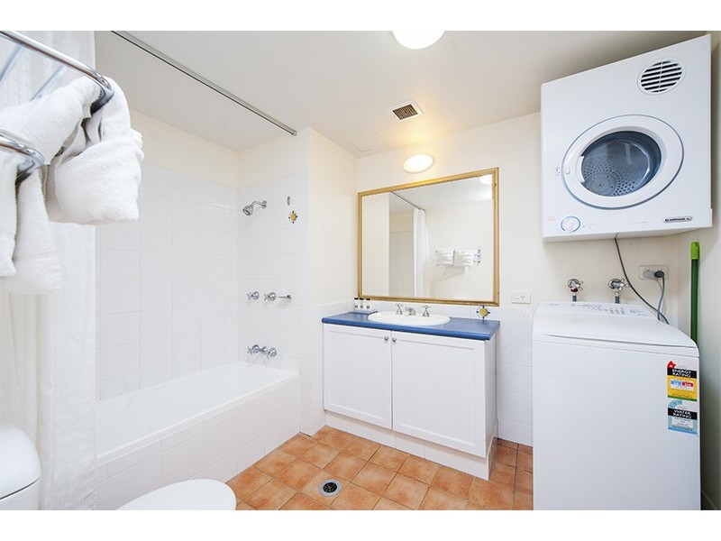 118/99 Griffith Street, Coolangatta QLD 4225