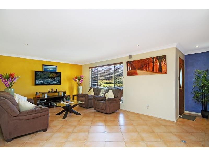 17 Silkwood Terrace, Tweed Heads West NSW 2485