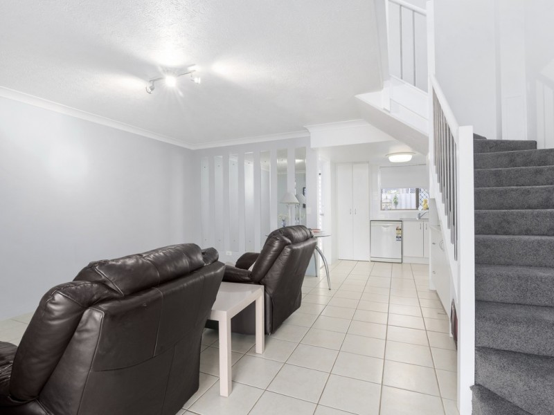 3/60 Coolangatta Road, Coolangatta QLD 4225