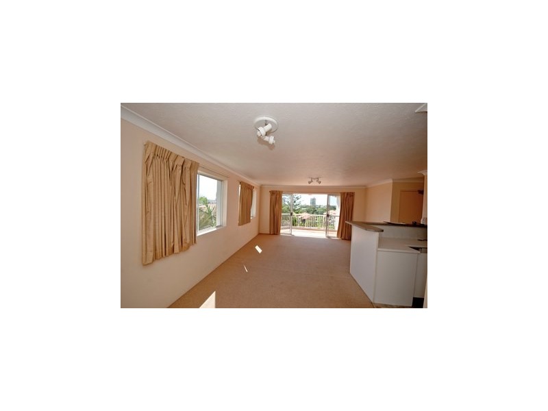 24/31-33 Dutton Street, Coolangatta QLD 4225