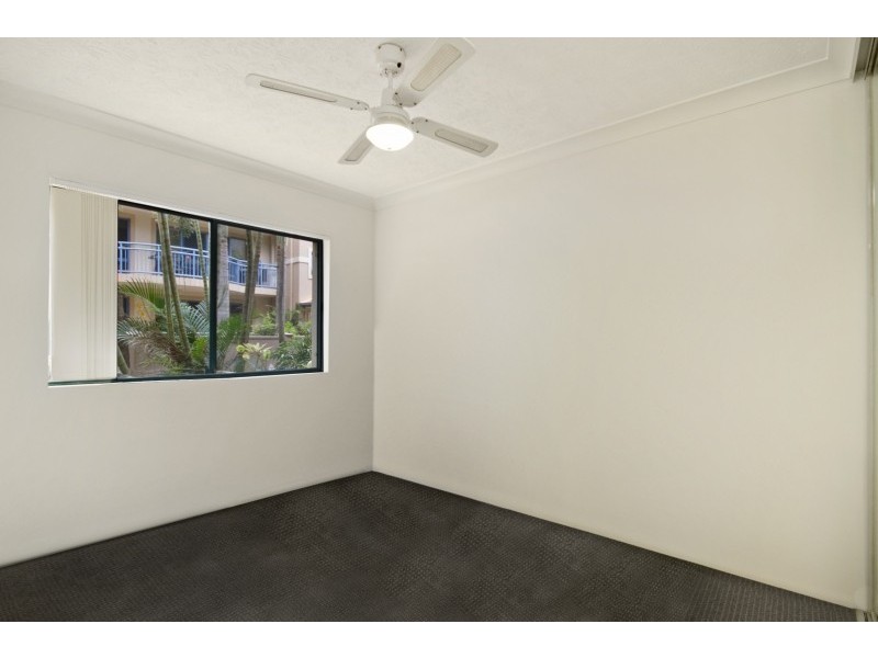 203/143 Golden Four Drive, Bilinga QLD 4225