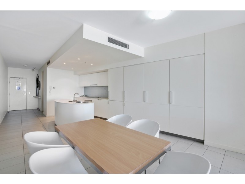 1405/3 McLean Street, Coolangatta QLD 4225