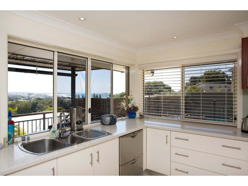 1 McPhail Avenue, Kingscliff NSW 2487