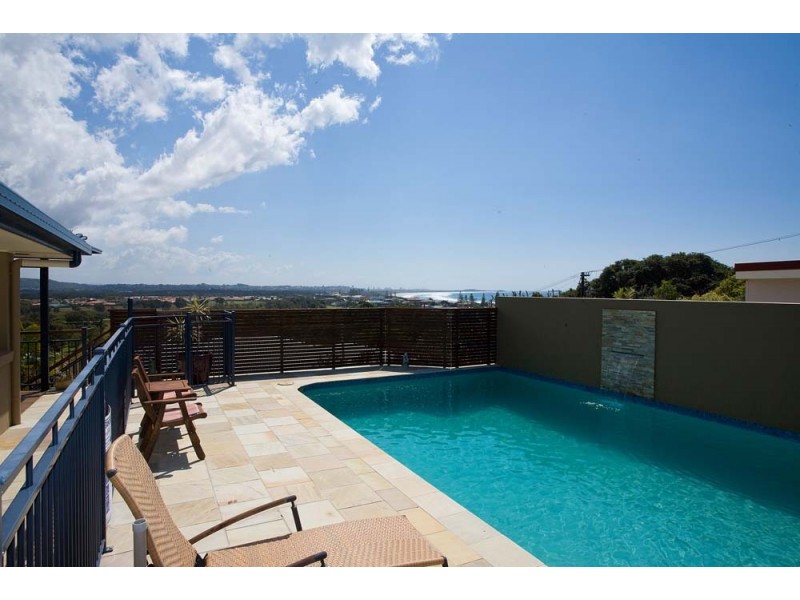 1 McPhail Avenue, Kingscliff NSW 2487