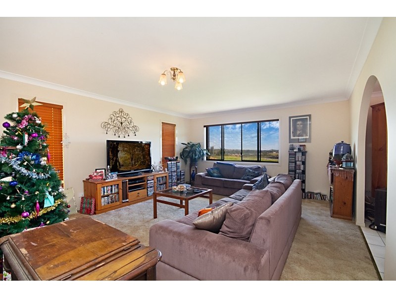16 Fraser Drive, Banora Point NSW 2486