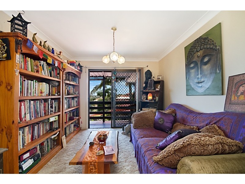 16 Fraser Drive, Banora Point NSW 2486