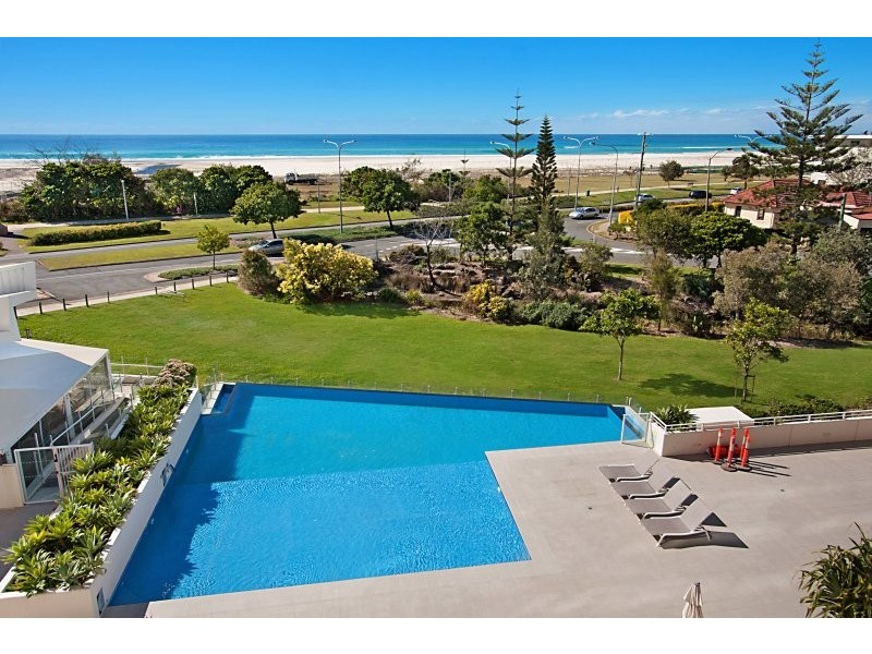 701/2 Creek Street, Coolangatta QLD 4225