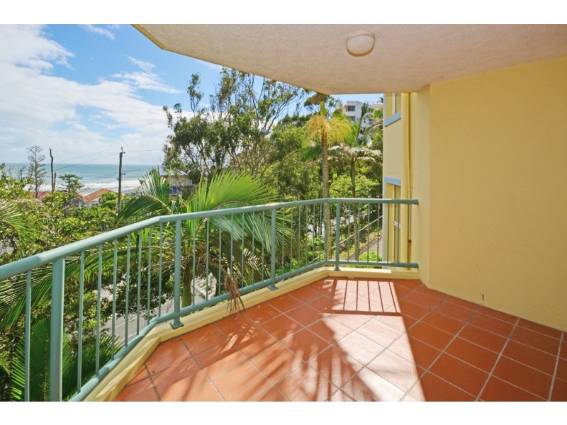 4/122 Musgrave Street, Coolangatta QLD 4225