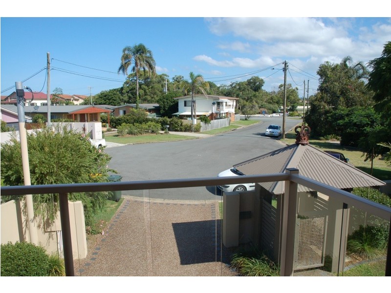 8B Gala Grove, Kirra QLD 4225