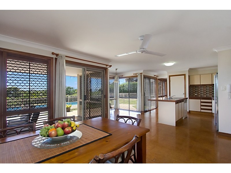 13 Jarrah Place, Banora Point NSW 2486