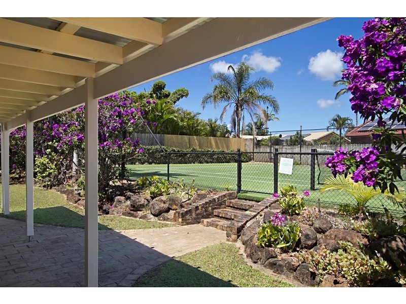 13 Jarrah Place, Banora Point NSW 2486