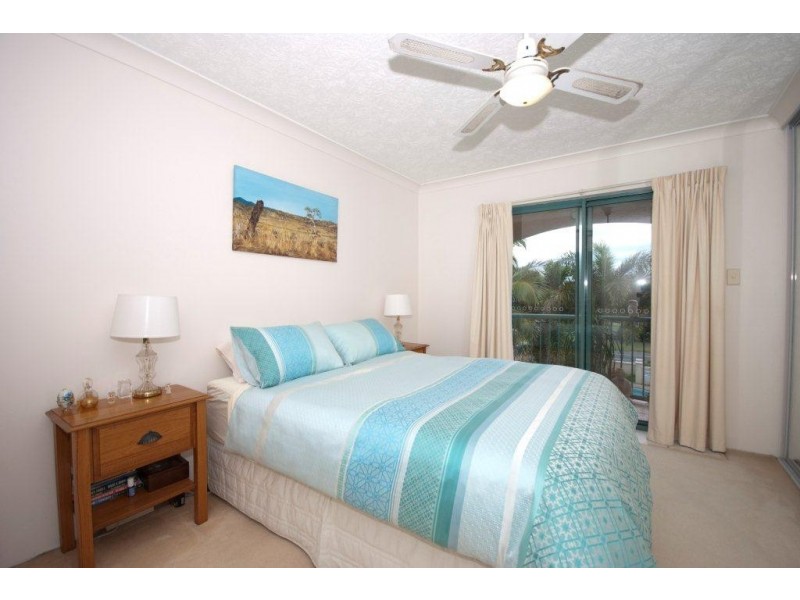 25/143-147 Golden Four Drive, Bilinga QLD 4225
