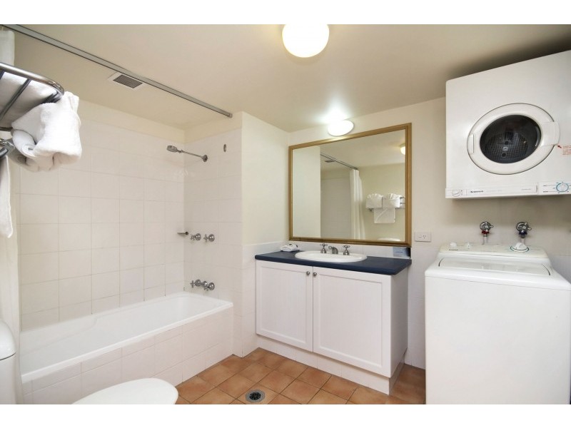 242/99 Griffith Street, Coolangatta QLD 4225