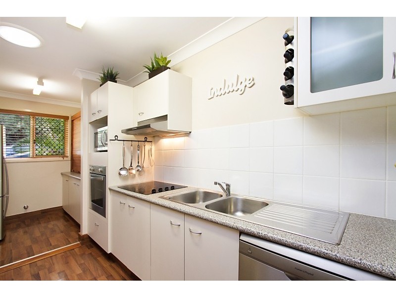 21/2 Simpsons Road, Currumbin Waters QLD 4223