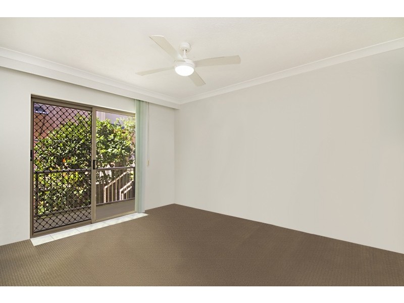 19/15-17 South Street, Coolangatta QLD 4225