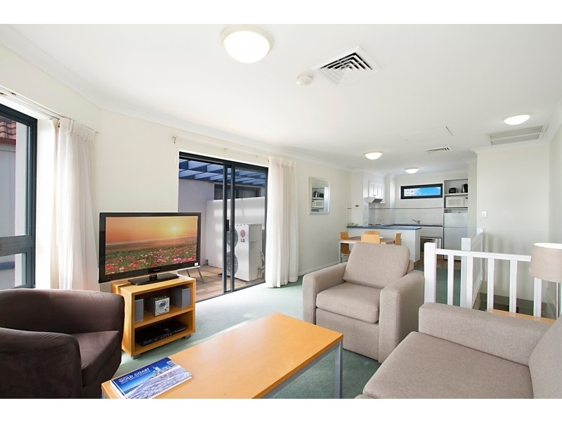 449/99 Griffith Street, Coolangatta QLD 4225