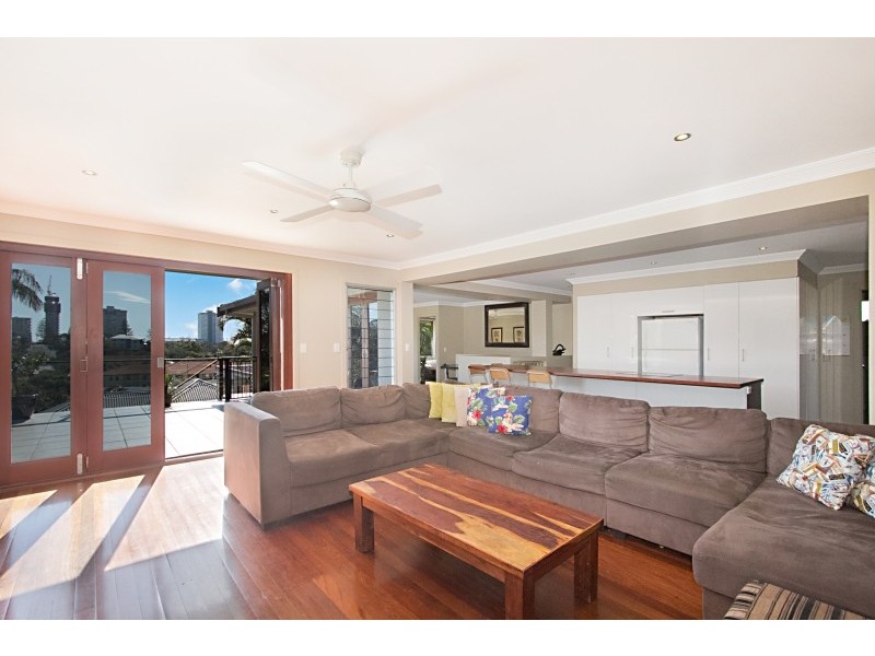 98 Dutton Street, Coolangatta QLD 4225