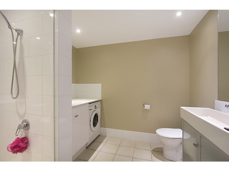 98 Dutton Street, Coolangatta QLD 4225