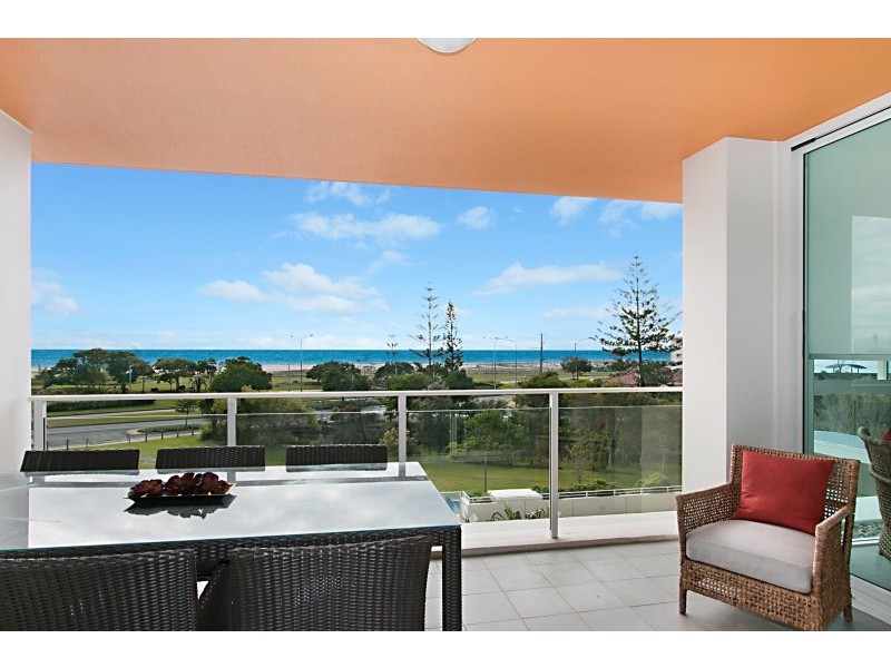 106/2 Creek Street, Coolangatta QLD 4225