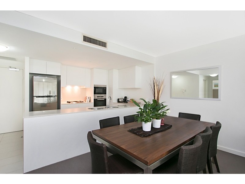 106/2 Creek Street, Coolangatta QLD 4225