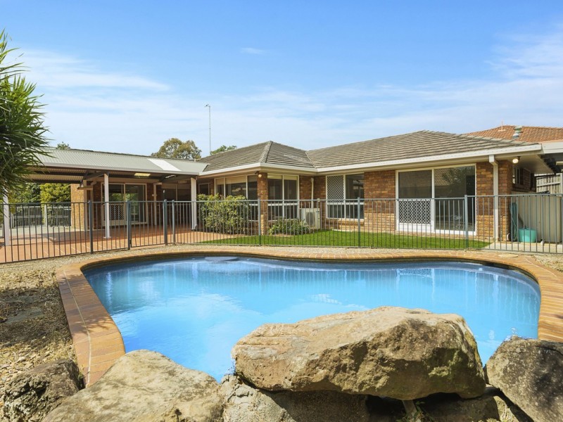 206 Darlington Drive, Banora Point NSW 2486