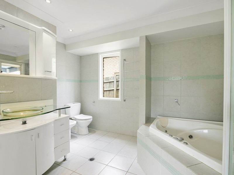 206 Darlington Drive, Banora Point NSW 2486