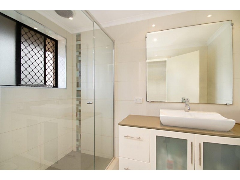 5/271 Golden Four Drive, Bilinga QLD 4225