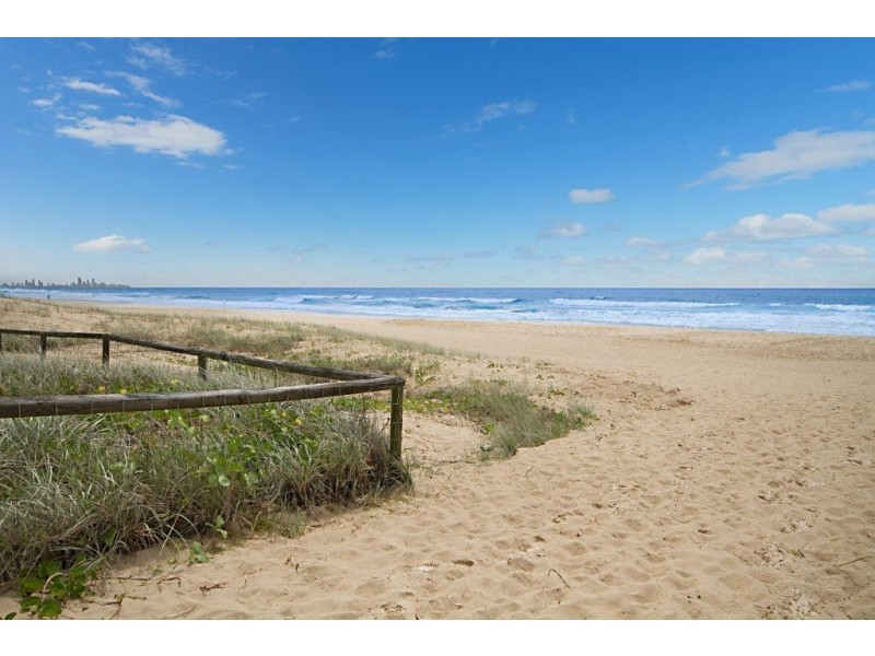 5/271 Golden Four Drive, Bilinga QLD 4225