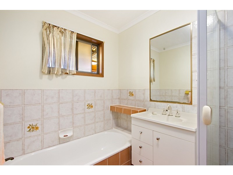 17 Myeerimba Pde, Tweed Heads West NSW 2485