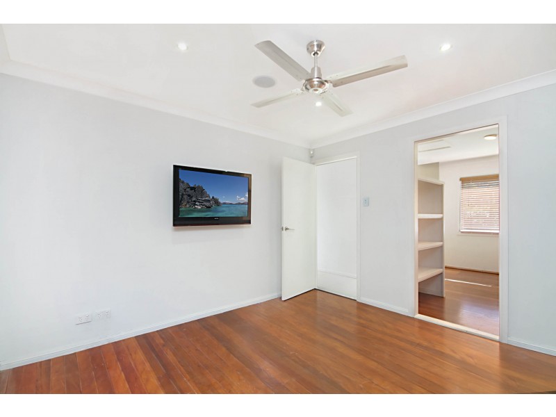 5 Lakes Drive, Tweed Heads West NSW 2485