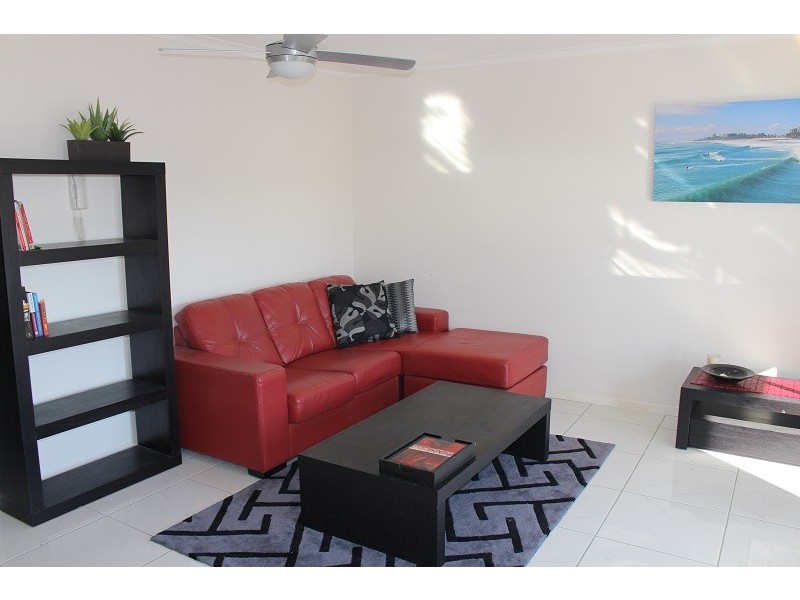 13/22 Marine Parade, Coolangatta QLD 4225