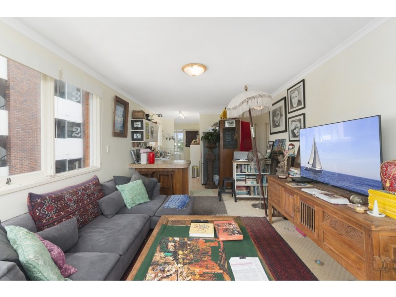 13/30 Powell Crescent, Coolangatta QLD 4225