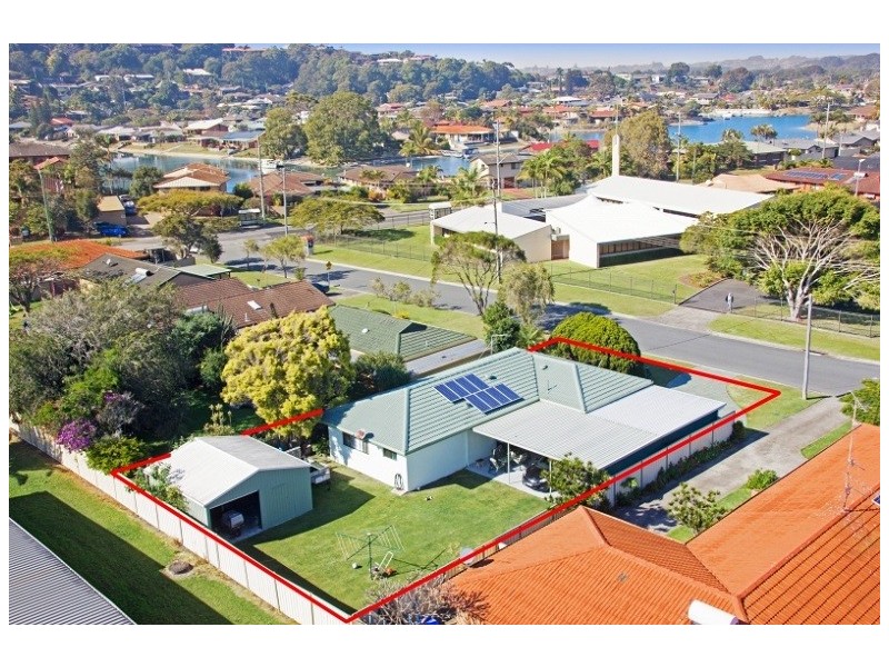10 Caloola Drive, Tweed Heads NSW 2485