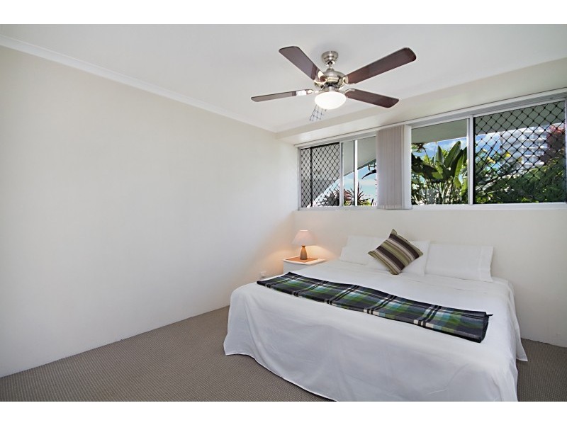 115/70 Marine Pde, Coolangatta QLD 4225