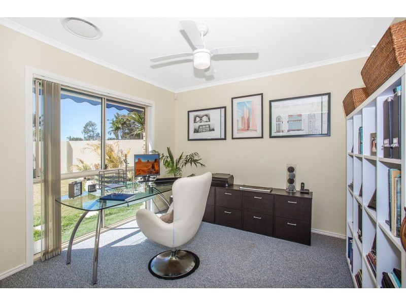 18 Bosun Boulevard, Banora Point NSW 2486