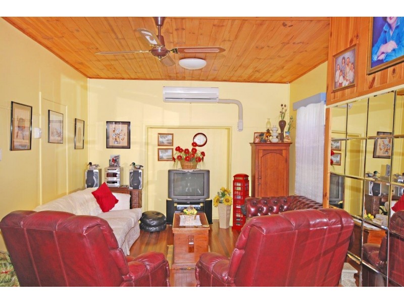 5 Stapylton Street, Coolangatta QLD 4225